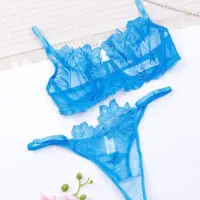 لباس زیر زنانه
