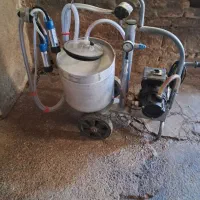 دستگاه شیردوش