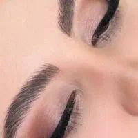 میکاپ کار شینیون کار حرفه ای باقیمت مناسب