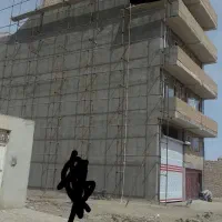 بنا هستم باتجربه و مهارت بالا.