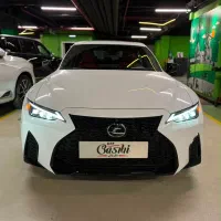 لکسوس is300، پذیرش/فروش