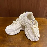 کفش اسپرت چراغدار بچه گانه