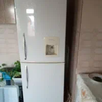 یخچال فریزر و لباس شویی ومبل و میز تلویزیون
