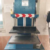 دستگاه پرس هیدرولیک ۱۰ تن