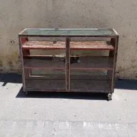 ویترین چرخدار ۱/۵۰×۱/۱۰ درفسا