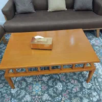 جلو مبلی و دو عدد عسلی نو تازه خریدم