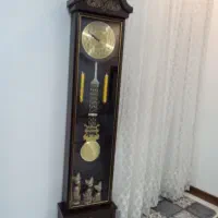 ساعت ایستاده چوبی