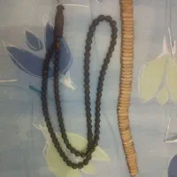 دو عدد تسبیح