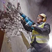 تخریب کاری چاه و ساختمان