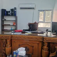 منشی خانم خوش برخورد