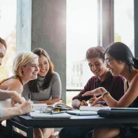 تدریس زبان آلمانی استاد آلمانی تبار مدرس سفارت