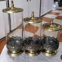 فروش سه عدد پا سماوری طلایی پایه دار