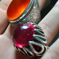 انگشتر های دست ساز یکی سیاه قلم نام دار