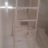 چهار پایه محکم