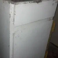 کابینت فلزی پایه دار تک ۷۰۰ تومن