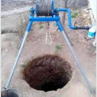چاه کن لایروبی چاه کهنه فاضلاب‌ درکل مشهدمغنی مقنی