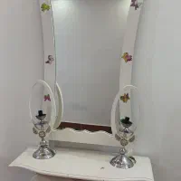 اینه و شمعدون ۱تومن به علت جابجایی بفروش میرسد