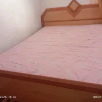 تخت دونفره