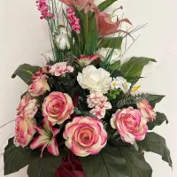 سبد چوبی گل مصنوعی نونو