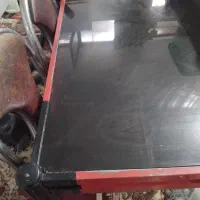 چرخ گوشت صنعتی ومنقل گازی ومیز وصندلی  برا کافه