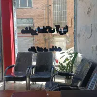 مغازه بر خ شقاقی 33 متری