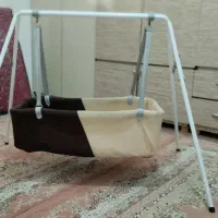 گهواره نوزاد