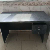 میز کار|میز تحریر و کامپیوتر|رباط‌کریم, نصیرشهر|دیوار