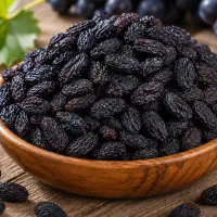 فروش مستقیم کشمش آفتابی و تیزآبی درجه یک ملایر