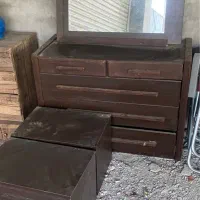 دراور با آینه و بغل تختی