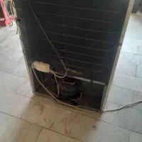 باسلام  یک عدد یخچال فریزر  سالم