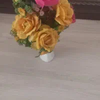 گلدان تزیینی گل رز