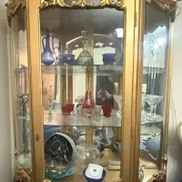بوفه چوبی طلایی
