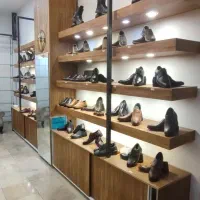 دکور مغازه کفش