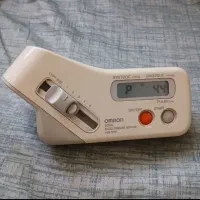 دستگاه فشارخون انگشتی