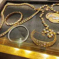 مفتکده طلا و جواهرات