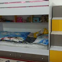 تخت دو طبقه