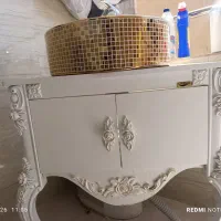 روشویی وآینه