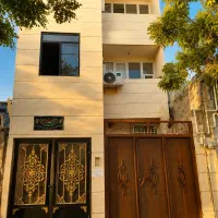 فروش آپارتمان ۷۰متر نوساز همکف / با حیاط و پارکینگ
