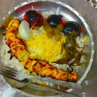 تهیه غذای تایبه‌ت.انواع غذا با پیک رایگان