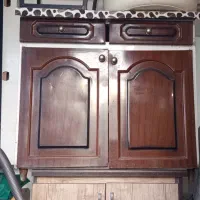 کابینت دو در دو کشو فلزی قهوه‌ای سالم