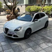 آلفارومئو جولیتا مدل ۲۰۱۵