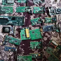 انواع بردهای الکترونیکی و کتاب وکاغذباطله