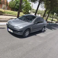 206sd دلفینی بیرنگ در حد 87