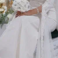 لباس عقد
