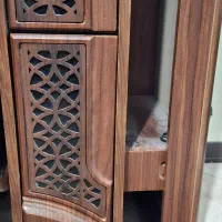 میز تلویزیون شیک با رنگ گردویی