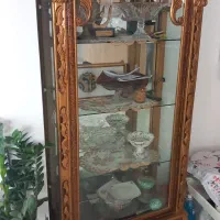 بوفه شیشه ای