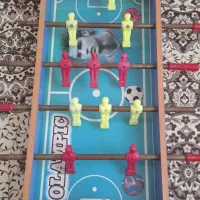 فوتبال دستی یک سوم قیمت اصلی همراه توپ اضافه