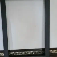 قاب عکس خالی با خاطرات شما پر میشه