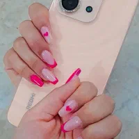 کاشت ناخن فقط۴۰۰
