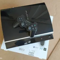 یک PS3  کپیخور۵۰۰ گیگ تمیز تک دسته اصلی‌با کارتن